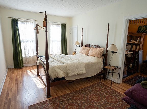 5th image of 1625 W Julian St