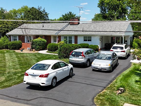 4th image of 9011 Longstreet Dr