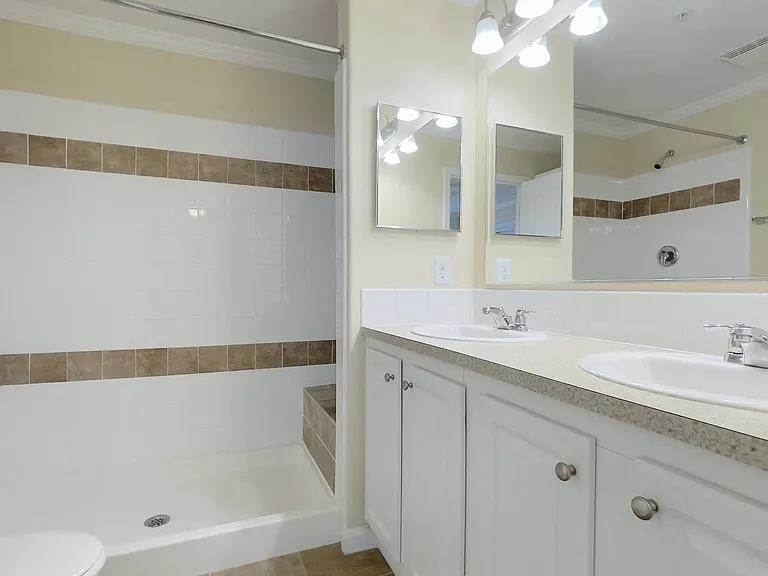 Keys Lake Villas — Photo 15