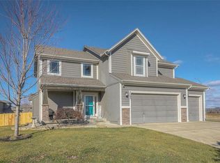 2262 W Loula St, Olathe, KS 66061