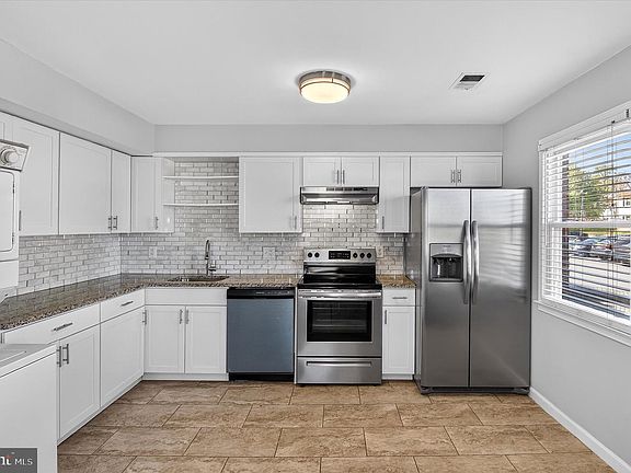 5th image of 7601 Glenolden Pl
