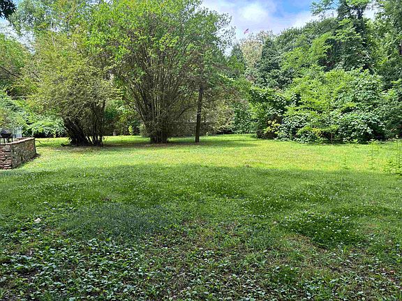 5th image of 5248 Pelham Cir