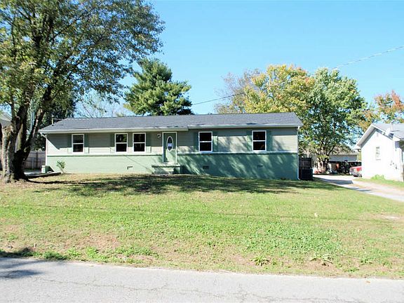 2nd image of 945 Horse Mountain Rd