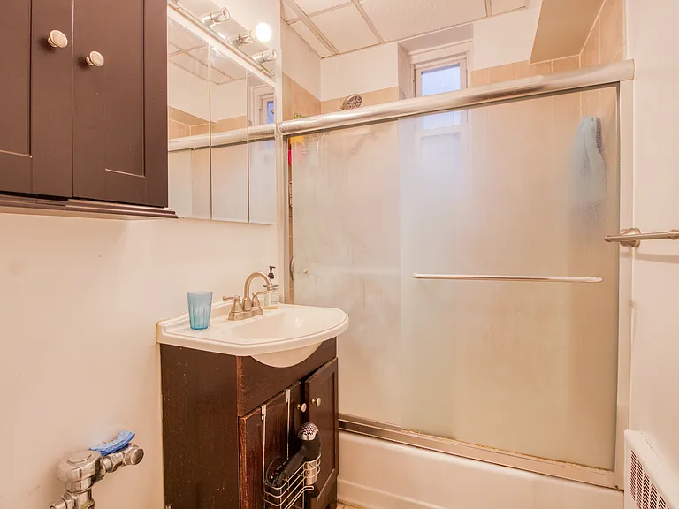 2160 Center Ave #4S — Photo 6