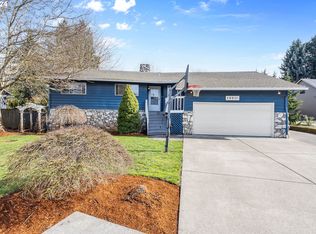 10011 NW 24th Ave, Vancouver, WA 98685