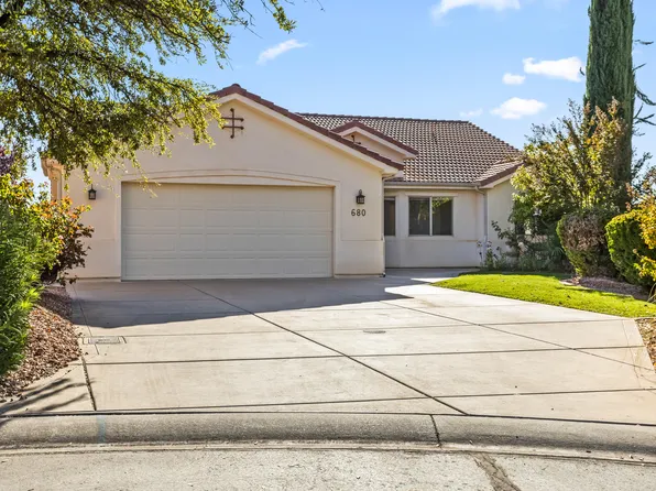 680 N Monteverde Cir, Washington, UT 84780