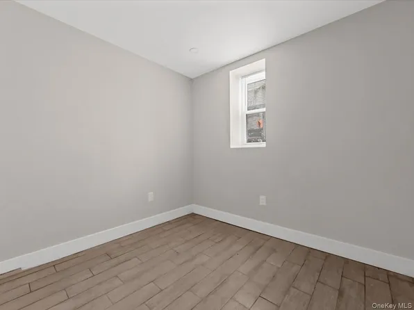 1366 Balcom Ave APT 1, Bronx, NY 10461