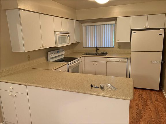 3rd image of 10747 Wilderness Ct
