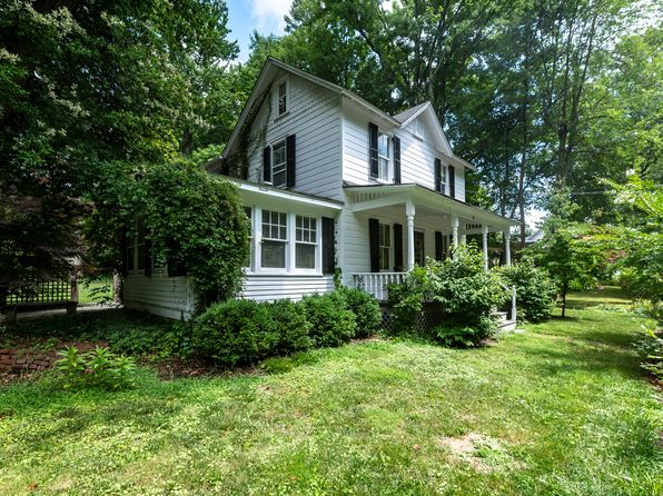 15 Closter Rd