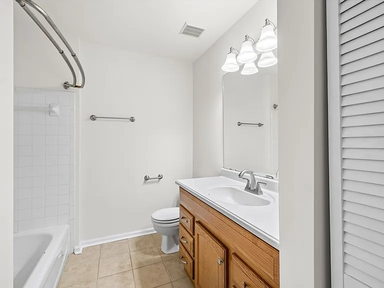 4701 Colonnade Way — Photo 21