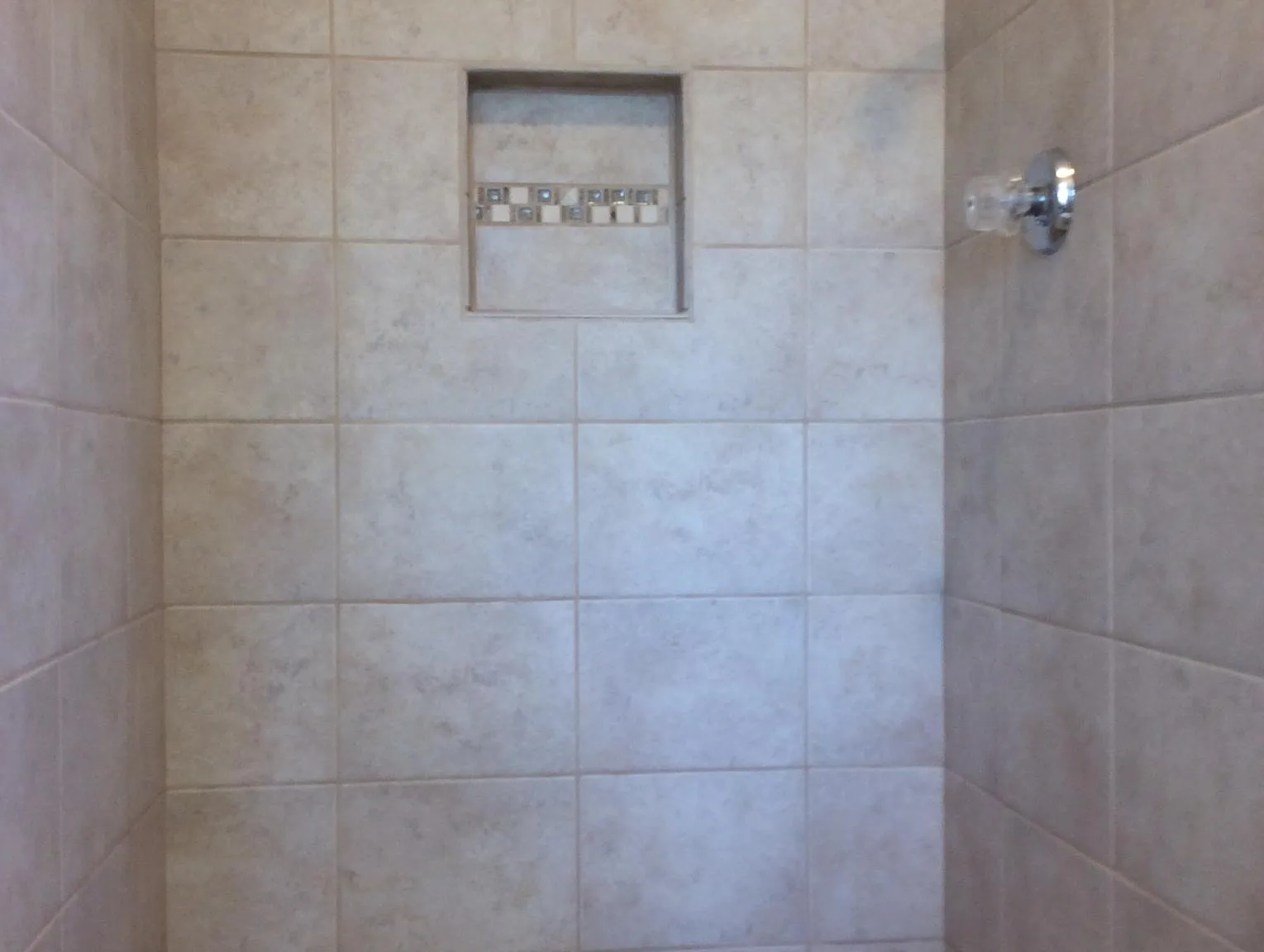 3 bed, 2.5 bath, 1338 sqft, $3,450 — Photo 4
