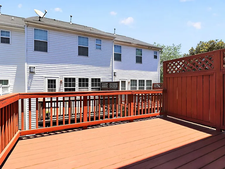 7749 Jackson Pond Dr — Photo 14