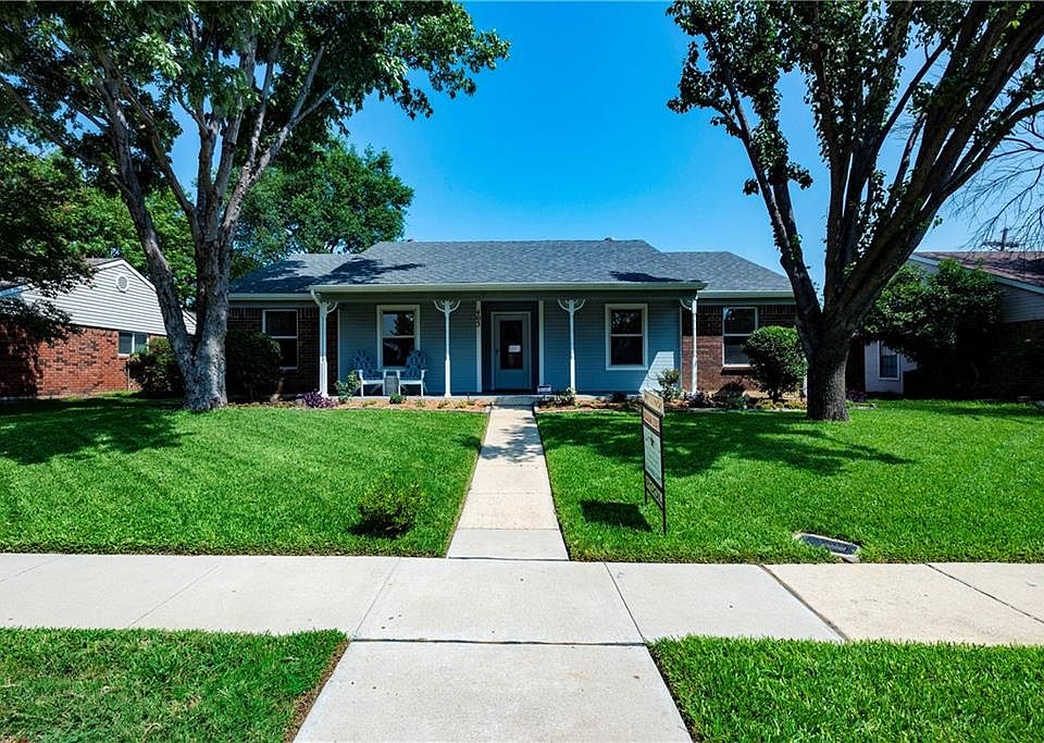 1st image of 403 Creekmeadow Ln