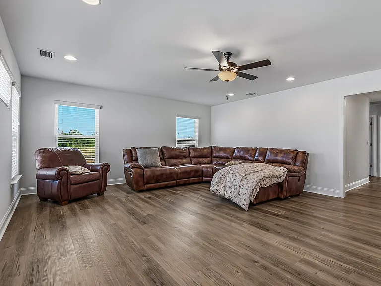 3836 Ardmore Ln — Photo 25