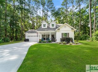 102 Windy Oaks Ct, Midway, GA 31320