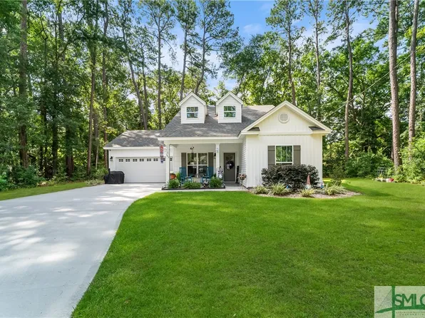 102 Windy Oaks Court, Midway, GA 31320