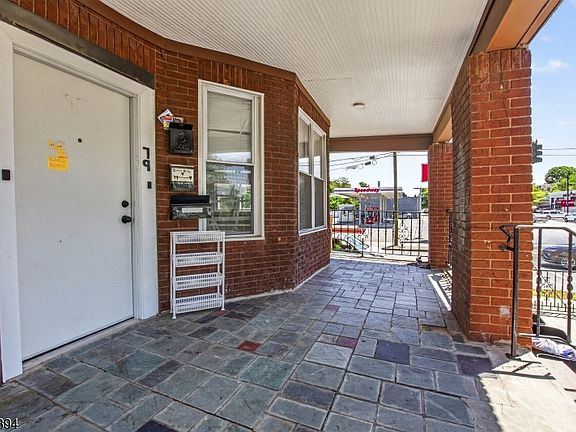 4th image of 79 Central Ave #1