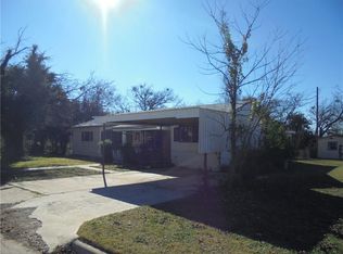 116 Roselawn St, Coleman, TX 76834