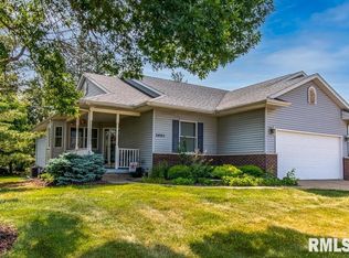 2805 N Stark St, Davenport, IA 52804