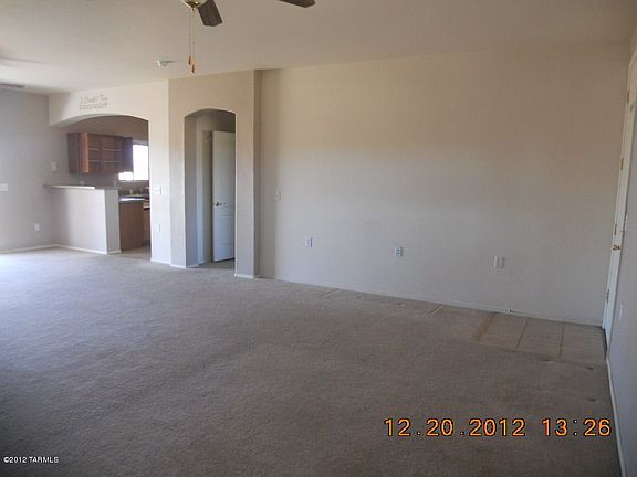 3rd image of 546 N Carina Cir