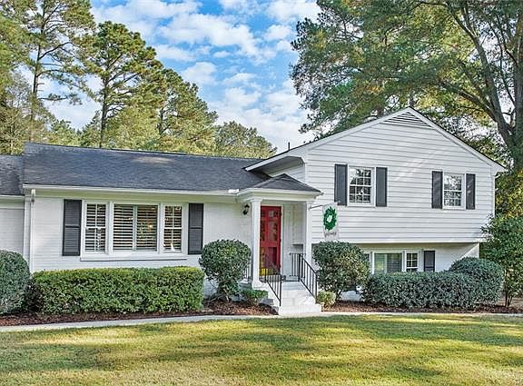 3rd image of 12258 N Oaks Dr