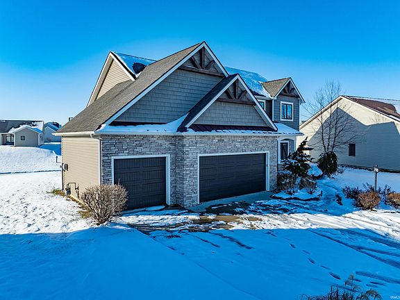 2nd image of 188 Begonia Ct