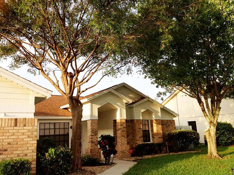 1st image of 2902 Eagle Lake Dr