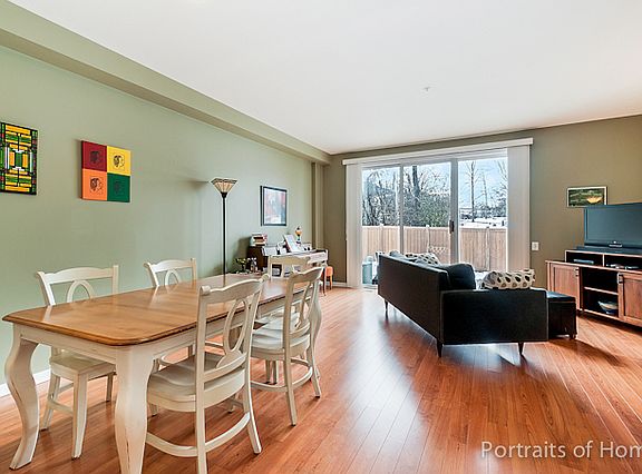 3rd image of 439 Arboretum Dr #104