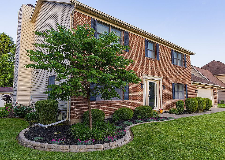 1st image of 940 Stonehenge Dr