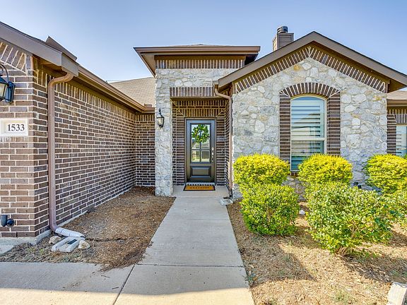 4th image of 1533 Grassy Meadows Dr