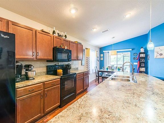 4th image of 11232 Southwind Lake Dr