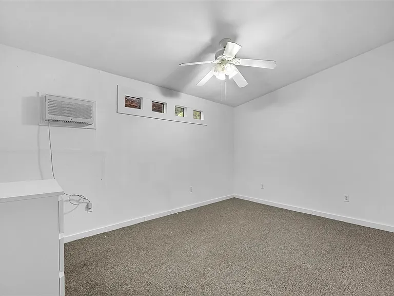 5419 Gulfton St #G — Photo 12