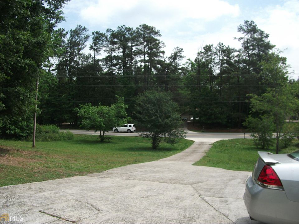 2nd image of 6352 Spout Springs Rd