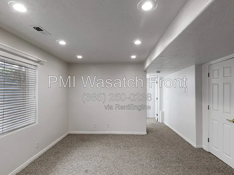 3211 S 945 E — Photo 15