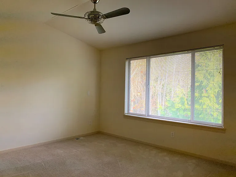 2116 NW Boulder Way Dr — Photo 14