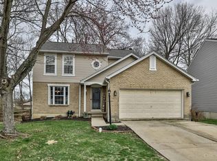 520 Elm Tree Ct, Cincinnati, OH 45244