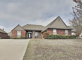 14126 S Winston Ave, Bixby, OK 74008