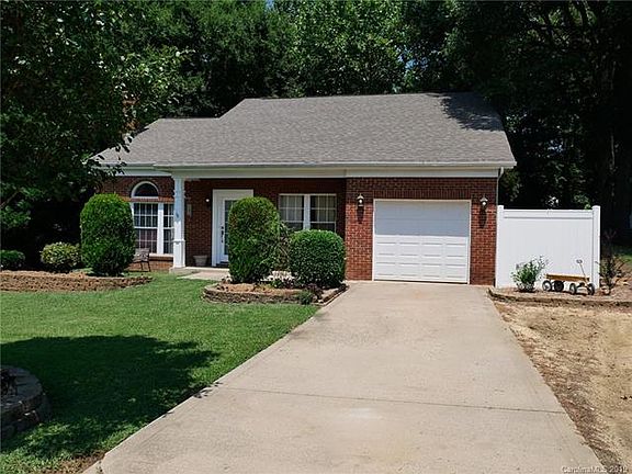 4th image of 9200 Christina Marie Ct