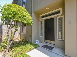 4334 Center St, Houston, TX 77007