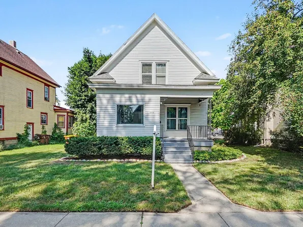 1014 S University St, Mount Pleasant, MI 48858