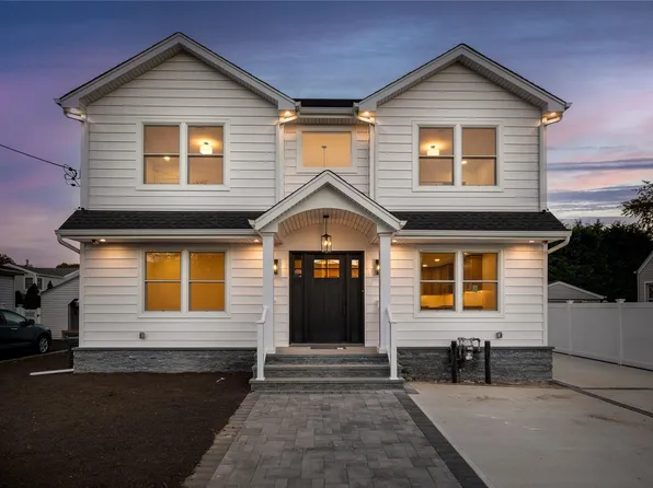 2739 Evans Road, Oceanside, NY 11572