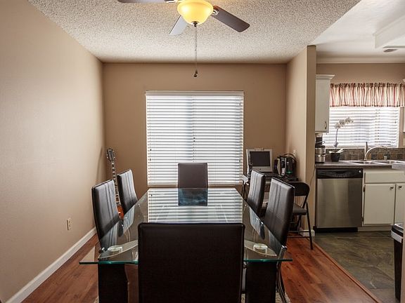 4th image of 11150 Glenoaks Blvd Unit 62
