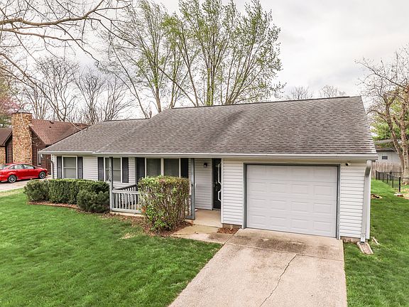 2nd image of 5239 Tamarisk Ct