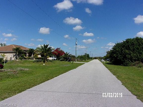 2nd image of 427 Pinafore Ave