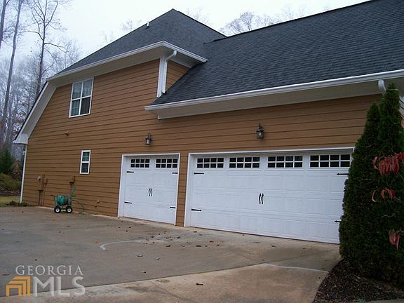2nd image of 4820 Propes Dr