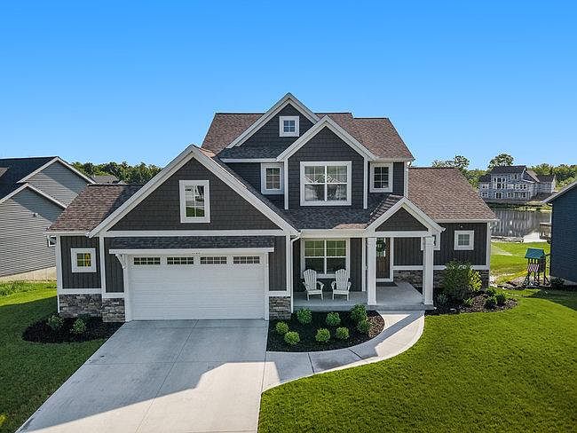 1st image of 4725 W Lake Dr