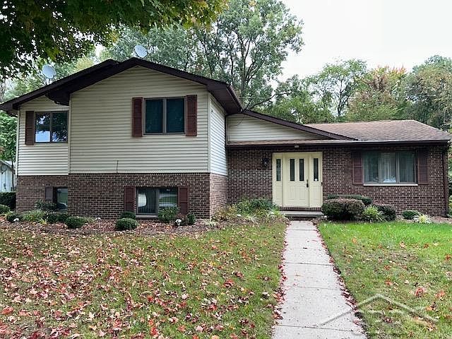 1st image of 3444 Sun Valley Dr
