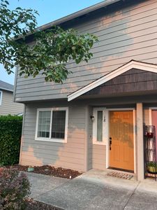2030 Brookhurst St APT 18, Medford, OR, 97504