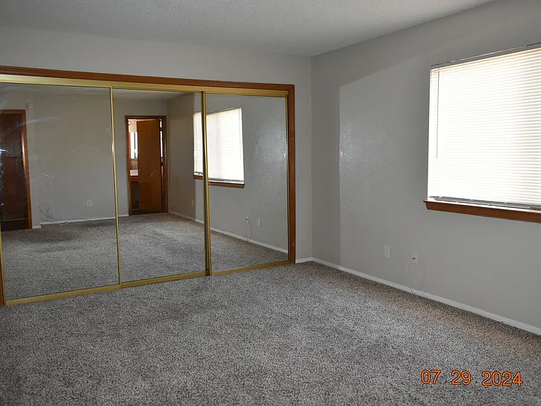 8100 Fernwood Ave — Photo 9