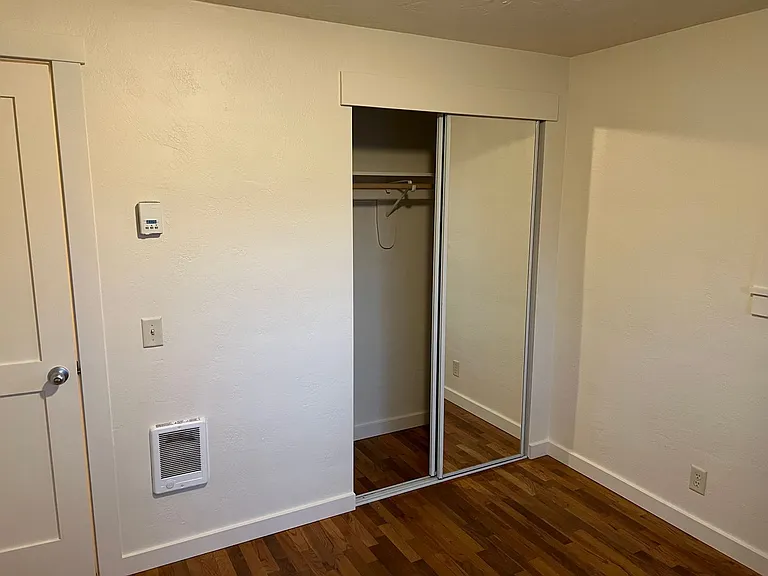 296 Bushnell Ln — Photo 6